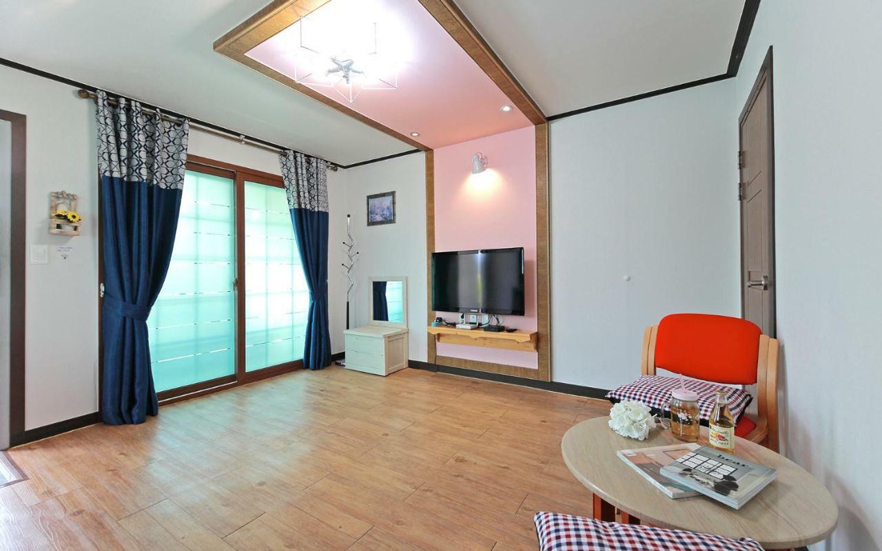 Yejeon Pension Gyeongju Exterior photo